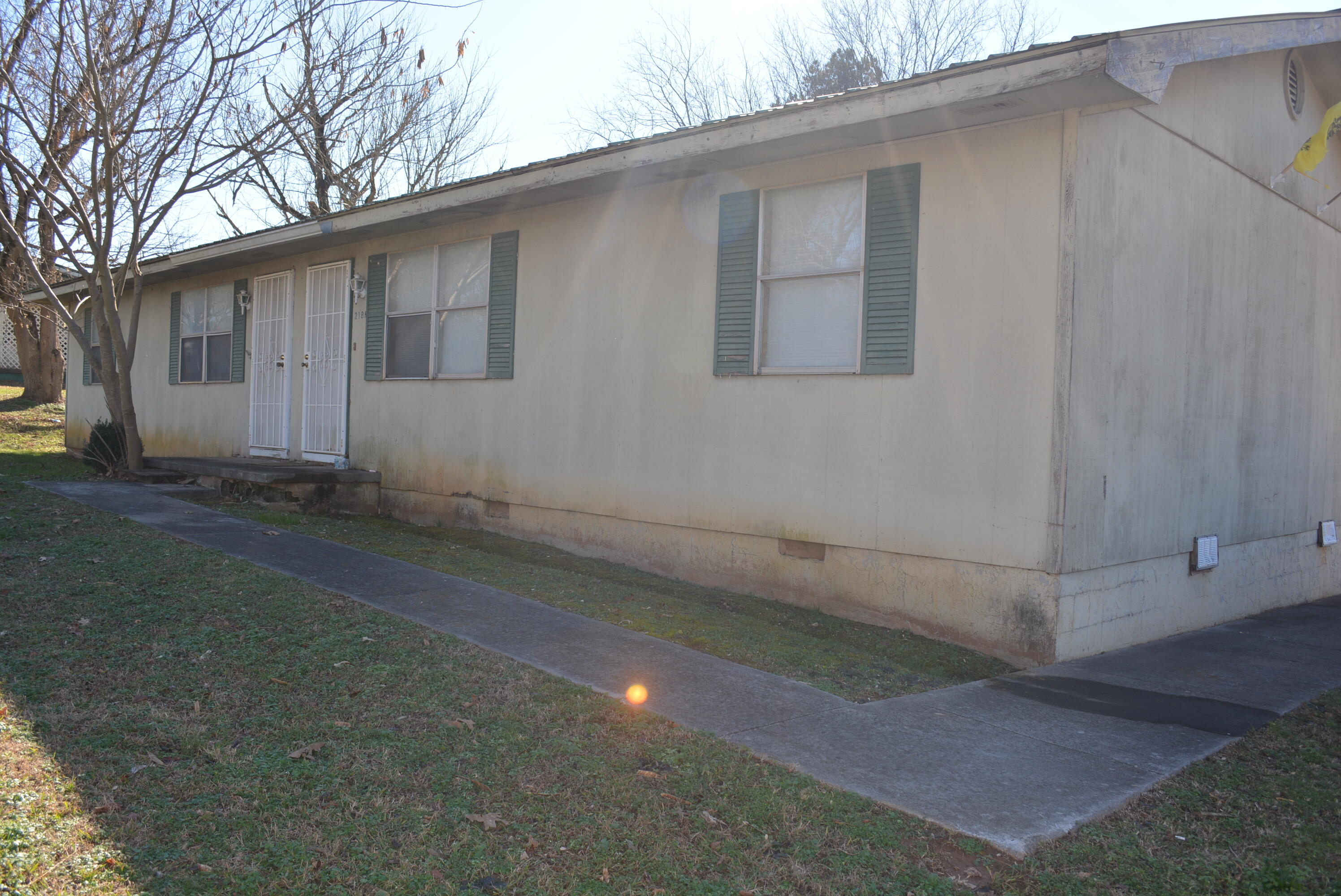 218 George Bates Road Benton, TN 37307 - Photo 3 of 19 DSC_0003