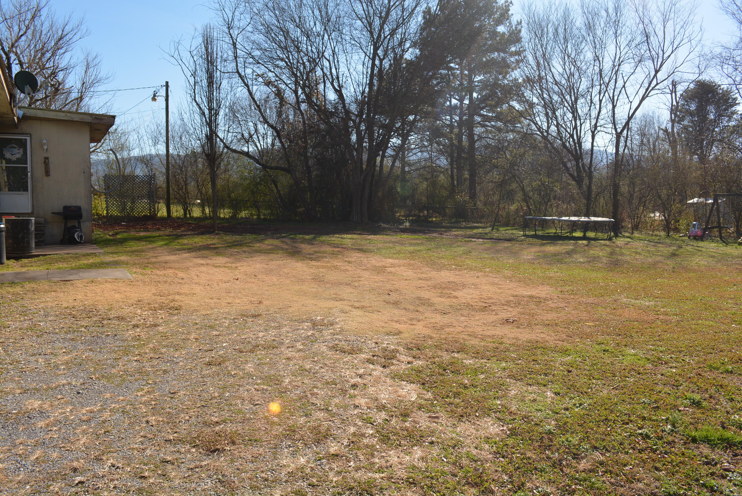 218 George Bates Road Benton, TN 37307 - Photo 4 of 19 DSC_0004