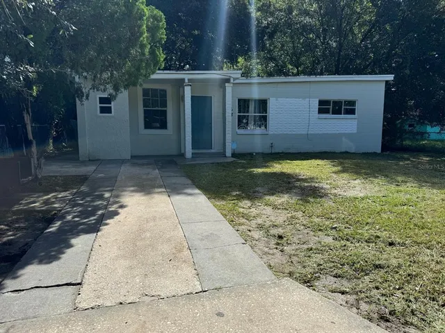 $1,975 | 525 Sunset Drive, Orlando, FL 32805