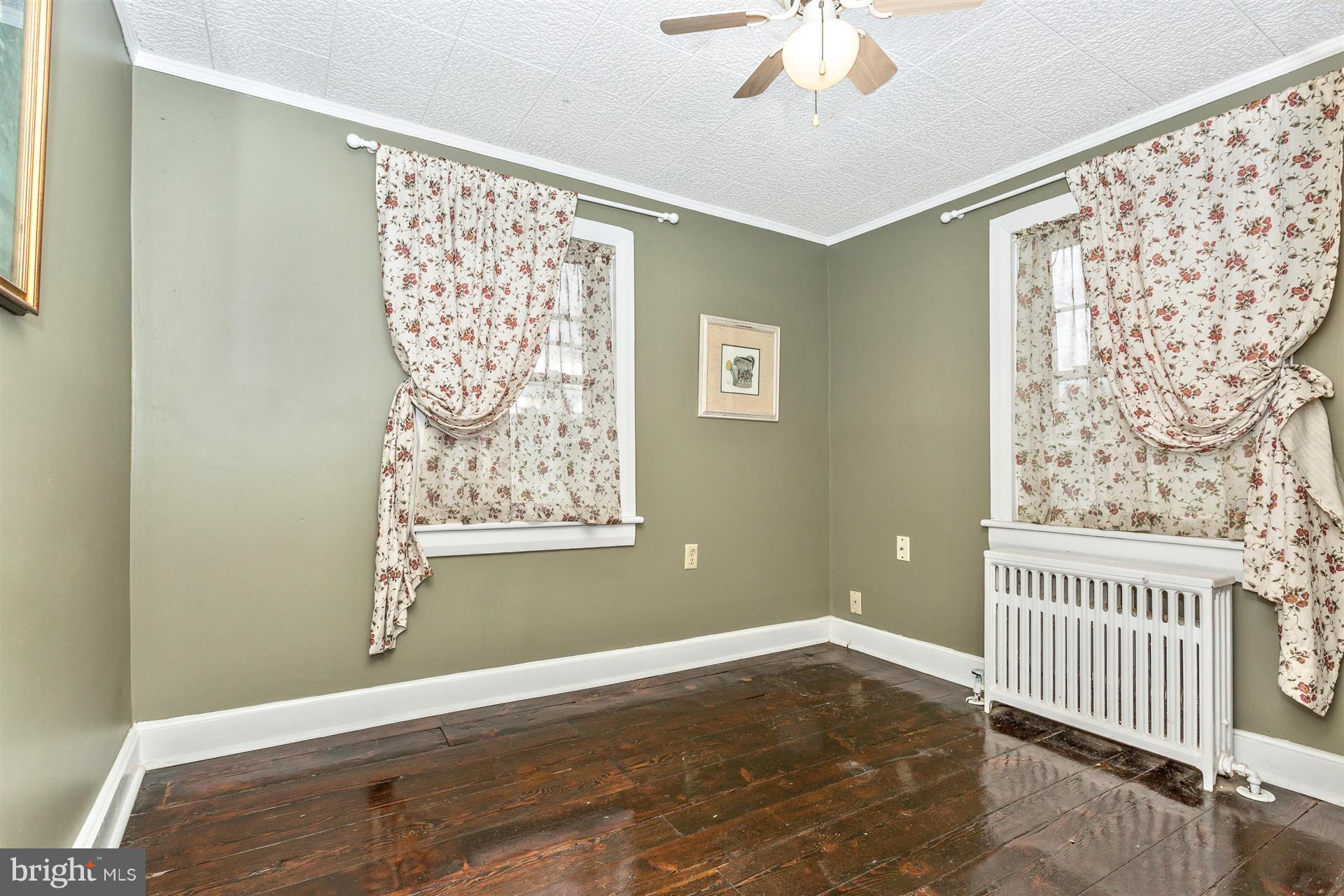 4338 Bark Hill Road Union Bridge, MD 21791 - Photo 15 of 29 Bedroom