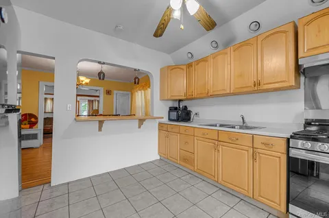 $749,000 | 225-13 95th Avenue, Floral Park, NY 11001