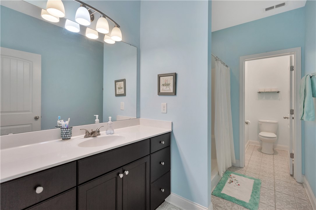 121 Ventura Street Anderson, SC 29621 - Photo 24 of 34 Bathroom #1