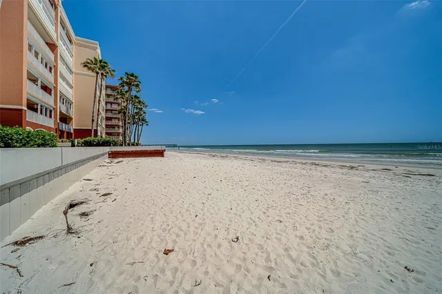 $8,000 | 16550 Gulf Boulevard, Unit 643, North Redington Beach, FL 33708