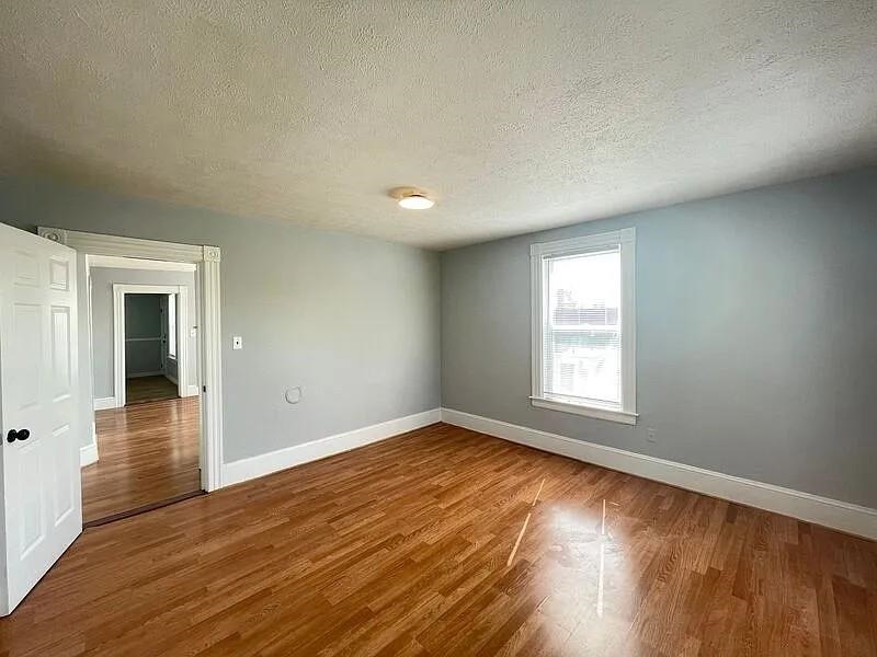 231 Laurel Street, Unit 3 Manchester, NH 03103 - Photo 13 of 21