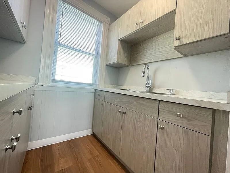 231 Laurel Street, Unit 3 Manchester, NH 03103 - Photo 5 of 21