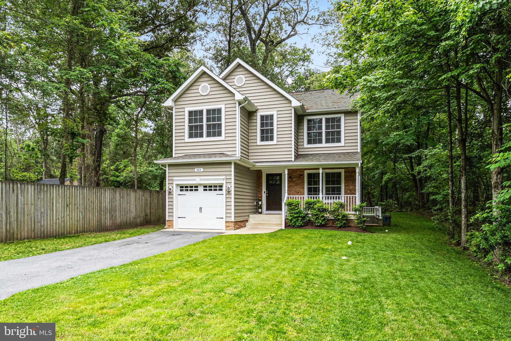 409 Magothy Bridge Road Pasadena, MD 21122 - Photo 46 of 57 Exterior Front