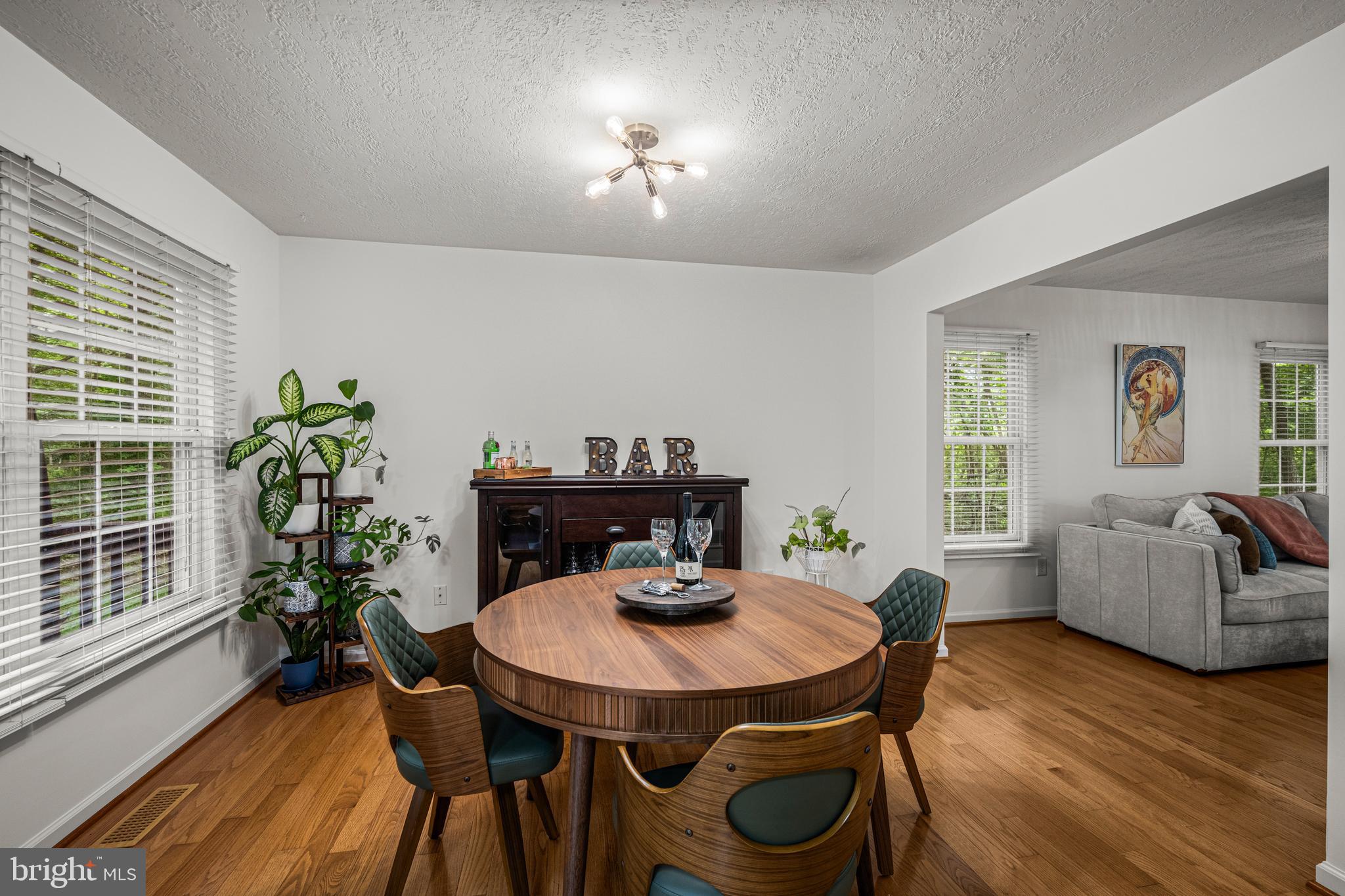 409 Magothy Bridge Road Pasadena, MD 21122 - Photo 8 of 57 Dining Room