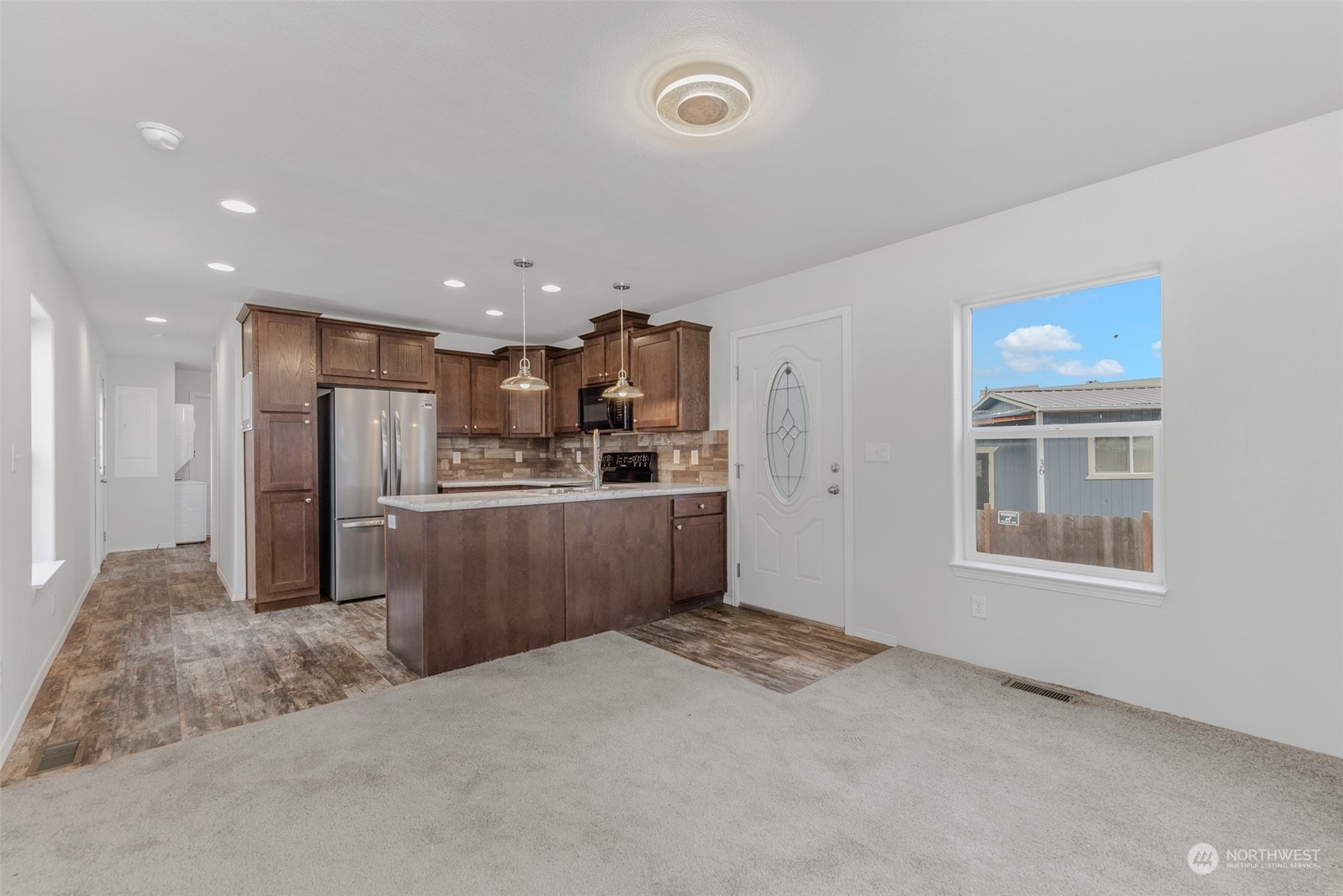 9700 Southwest Tualatin Road, Unit 48 Tualatin, OR 97062 - Photo 4 of 28
