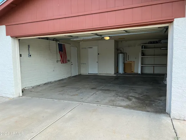 a view of a garage