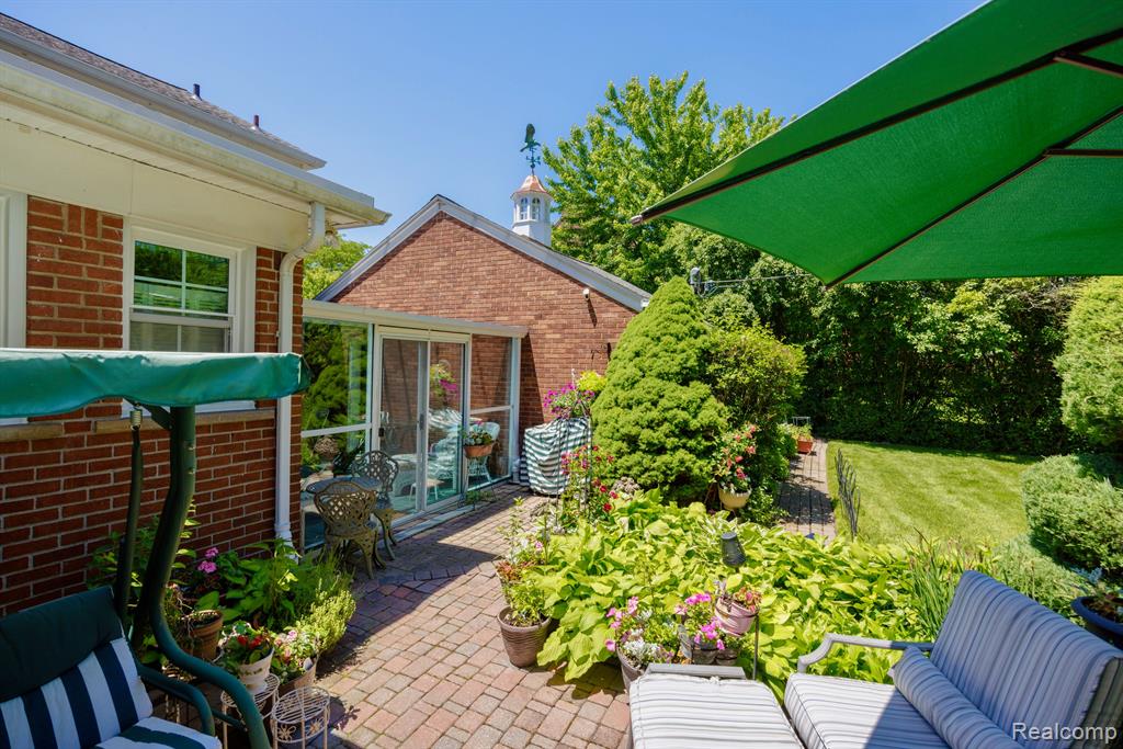 1020 Yorkshire Road Grosse Pointe Park, MI 48230 - Photo 49 of 83