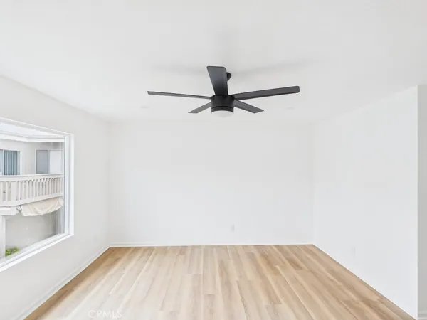$2,500 | 16951 Hoskins Lane, Unit 5, Huntington Beach, CA 92649