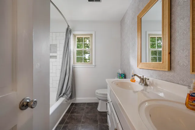 $815,999 | 506 Fairington Drive, Summerville, SC 29485