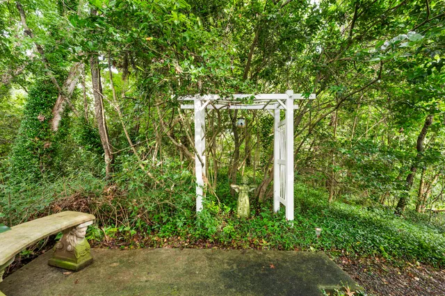 $815,999 | 506 Fairington Drive, Summerville, SC 29485