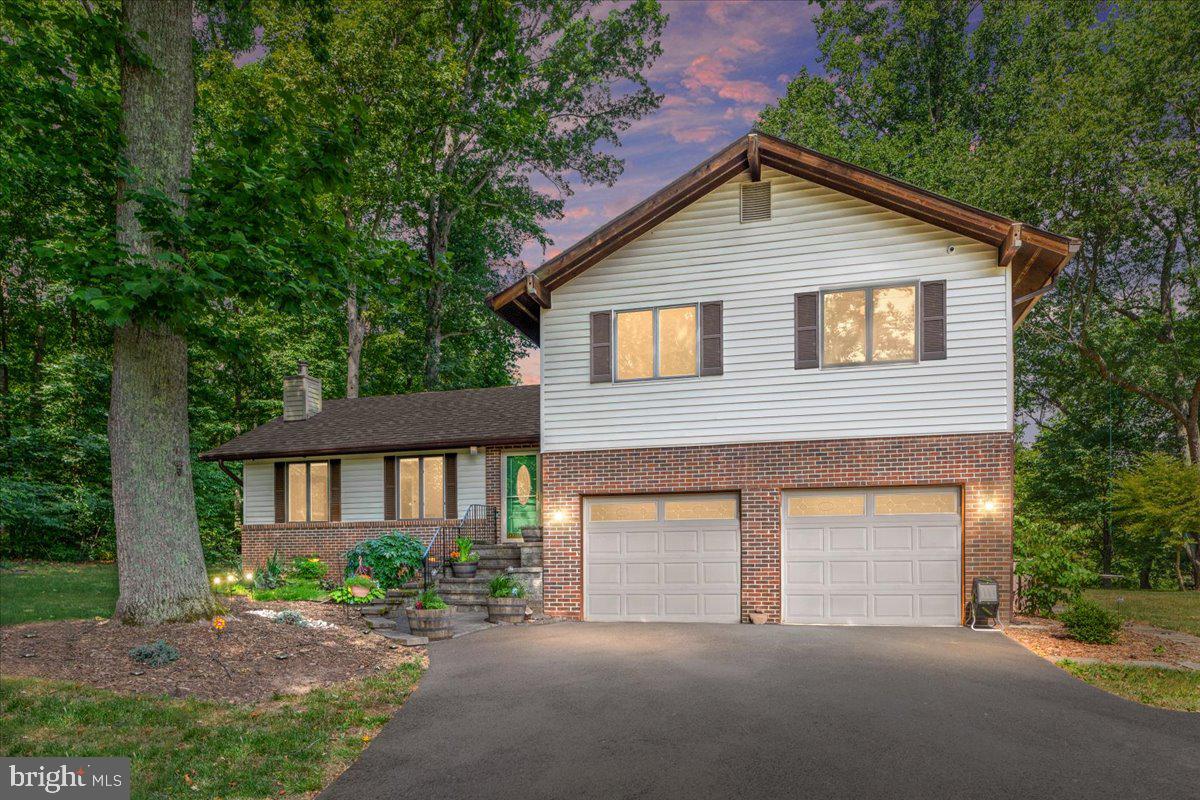 21817 Watson Road Leesburg, VA 20175 - Photo 1 of 52 Gallery Image 1