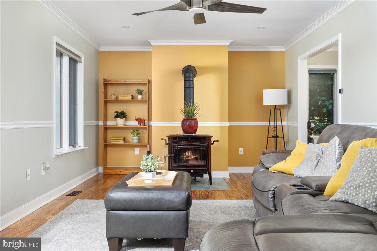 21817 Watson Road Leesburg, VA 20175 - Photo 2 of 52 Gallery Image 2