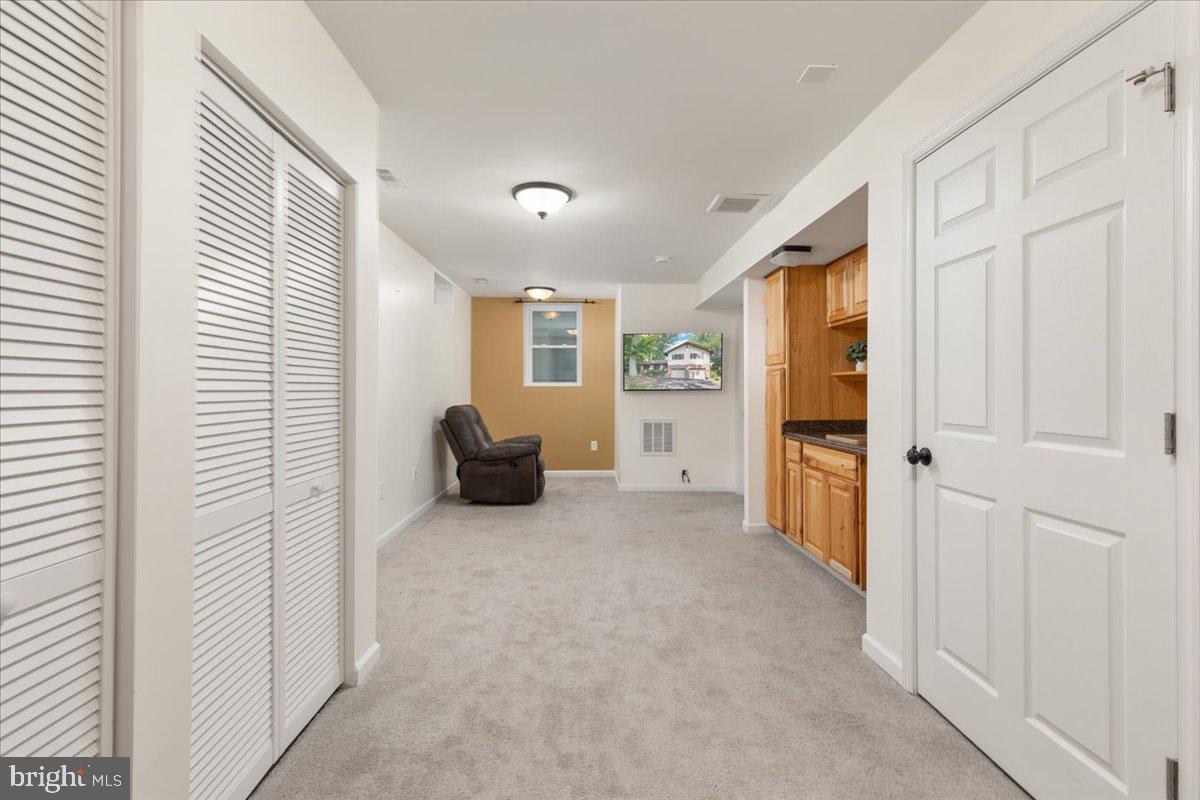 21817 Watson Road Leesburg, VA 20175 - Photo 24 of 52 Gallery Image 24