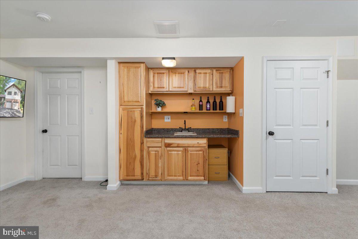 21817 Watson Road Leesburg, VA 20175 - Photo 25 of 52 Gallery Image 25