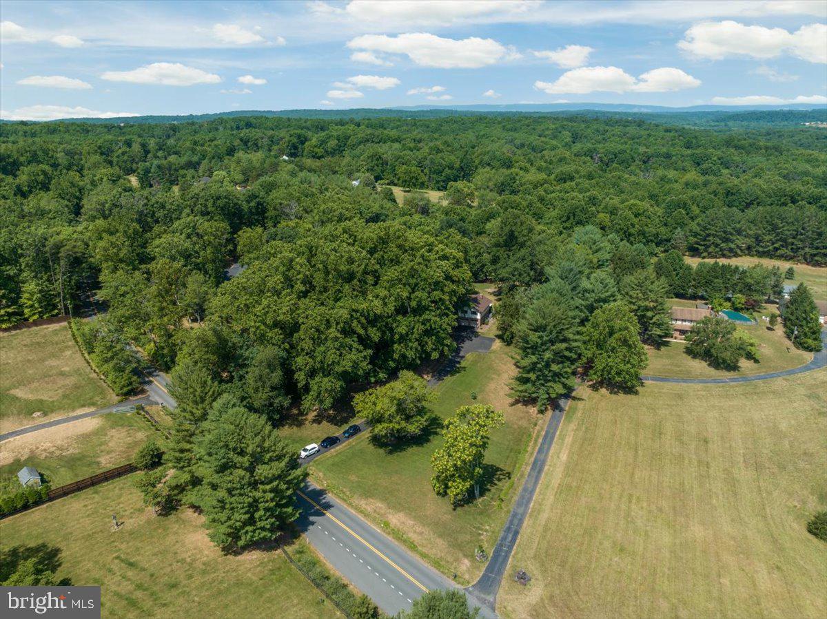 21817 Watson Road Leesburg, VA 20175 - Photo 43 of 52 Gallery Image 43