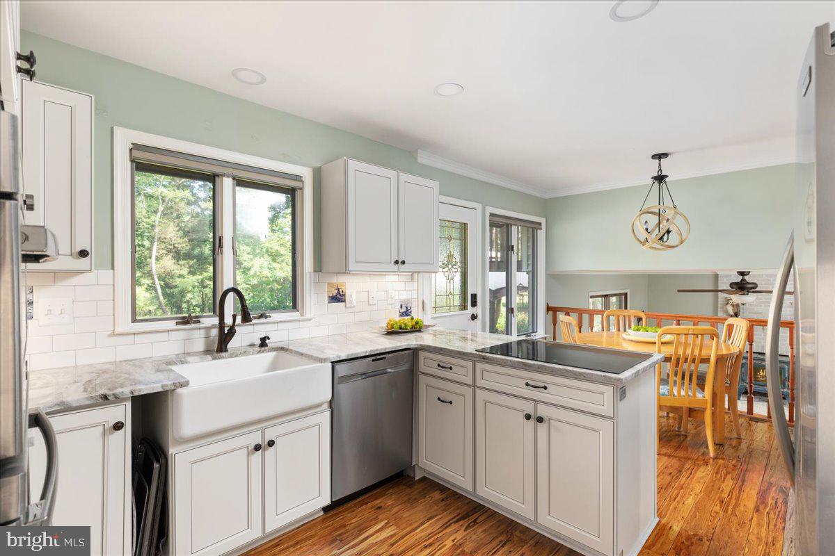 21817 Watson Road Leesburg, VA 20175 - Photo 9 of 52 Gallery Image 9