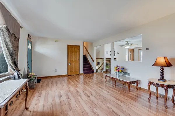 $360,000 | 6512 Jack Rogers Lane, Plainfield, IL 60586