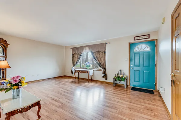 $360,000 | 6512 Jack Rogers Lane, Plainfield, IL 60586