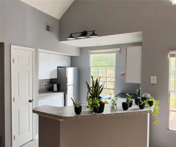 $1,850 | 6360 Raleigh Street, Unit 1711, Orlando, FL 32835