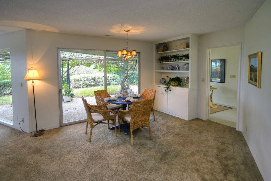 1224 North Ontare Road Santa Barbara, CA 93105 - Photo 5 of 16 Dining Area