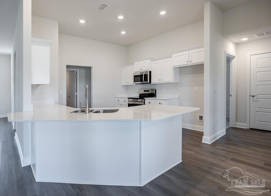 5968 Parsonage Circle Milton, FL 32570 - Photo 14 of 28