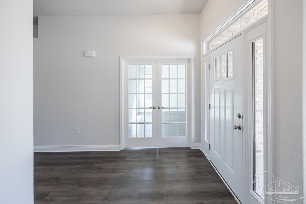 5968 Parsonage Circle Milton, FL 32570 - Photo 7 of 28