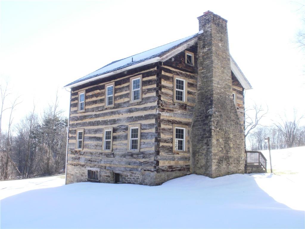 408 Maggie Road Somerset, PA 15501 - Photo 6 of 18 Gallery Image 6