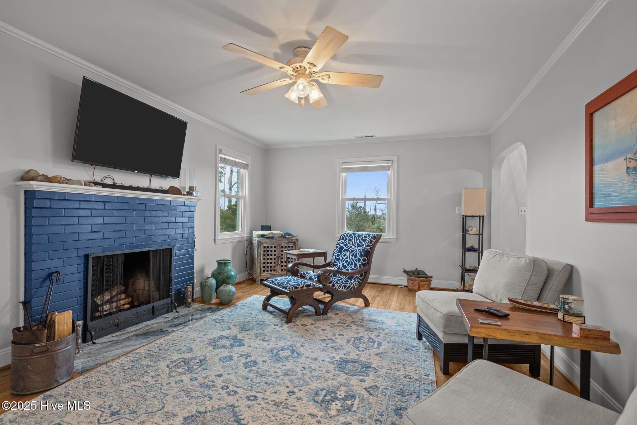 2973 Highway 70 Beaufort, NC 28516 - Photo 10 of 40 Living Room
