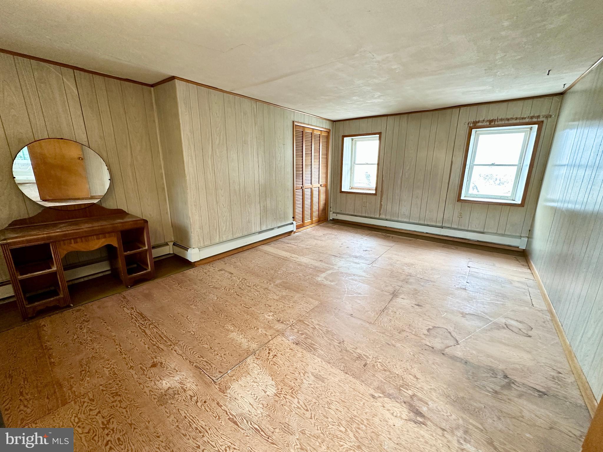 2729 Frederick Road Baltimore, MD 21228 - Photo 22 of 42 Bedroom 1