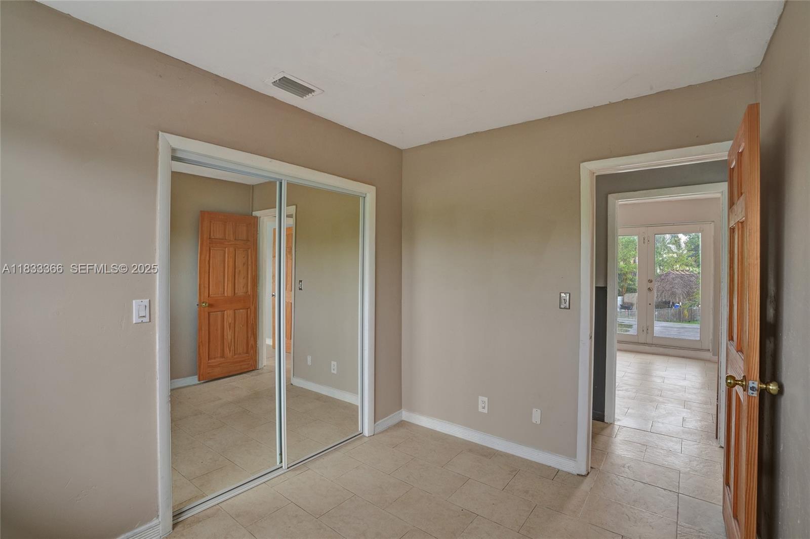 5840 Southwest 19th Street Plantation, FL 33317 - Photo 36 of 66