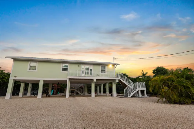 $1,100,000 | 1325 Ave H, Marathon, FL 33050