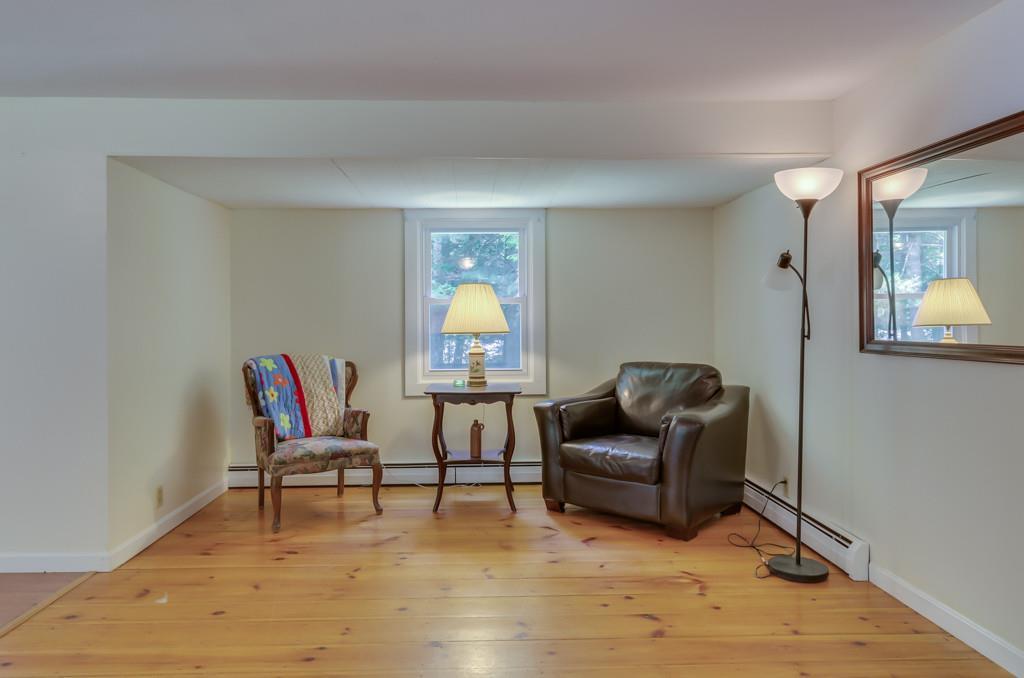 174 Yarmouth Road Gray, ME 04039 - Photo 11 of 35 Photo