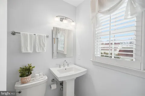 $950,000 | 706 Fordham Street, Rockville, MD 20850