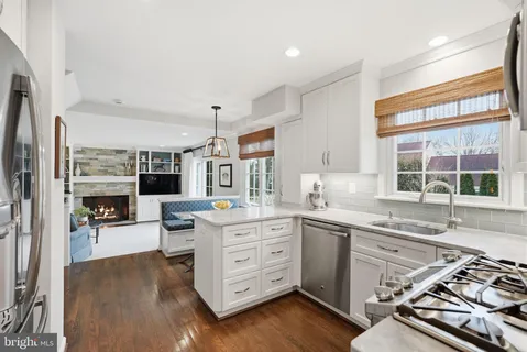 $950,000 | 706 Fordham Street, Rockville, MD 20850