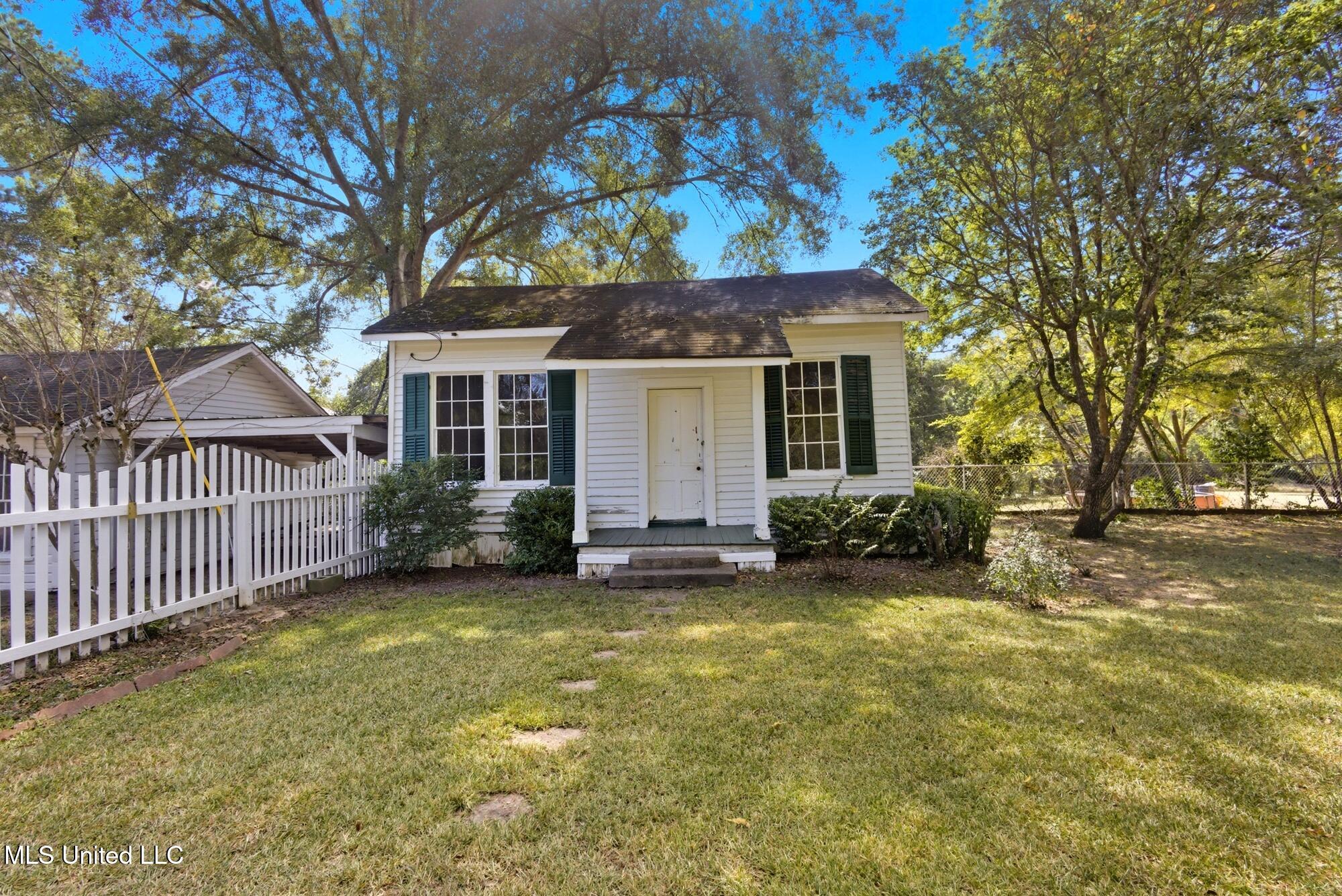 330 South Ext Street Hazlehurst, MS 39083 - Photo 60 of 112 903a5524
