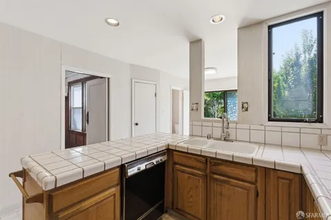 $1,495,000 | 6121 California Street, San Francisco, CA 94121