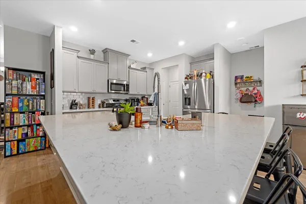 $3,500 | 507 Squire Pope Road, Summerville, SC 29486