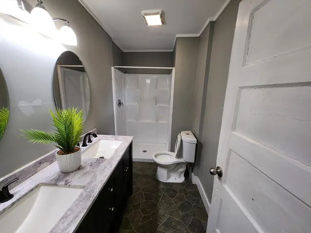 $1,600 | 56 Exposition Terrace, Unit 2, West Springfield, MA 01089