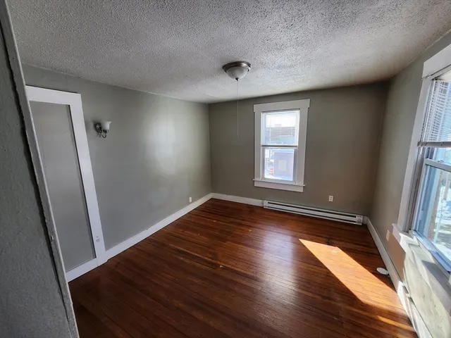 $1,600 | 56 Exposition Terrace, Unit 2, West Springfield, MA 01089