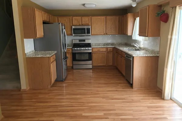 $389,000 | 6212 Blue Ridge Drive, Plainfield, IL 60586