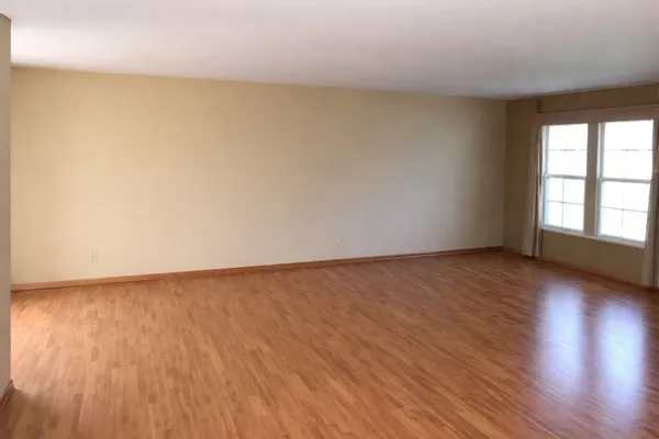 $389,000 | 6212 Blue Ridge Drive, Plainfield, IL 60586
