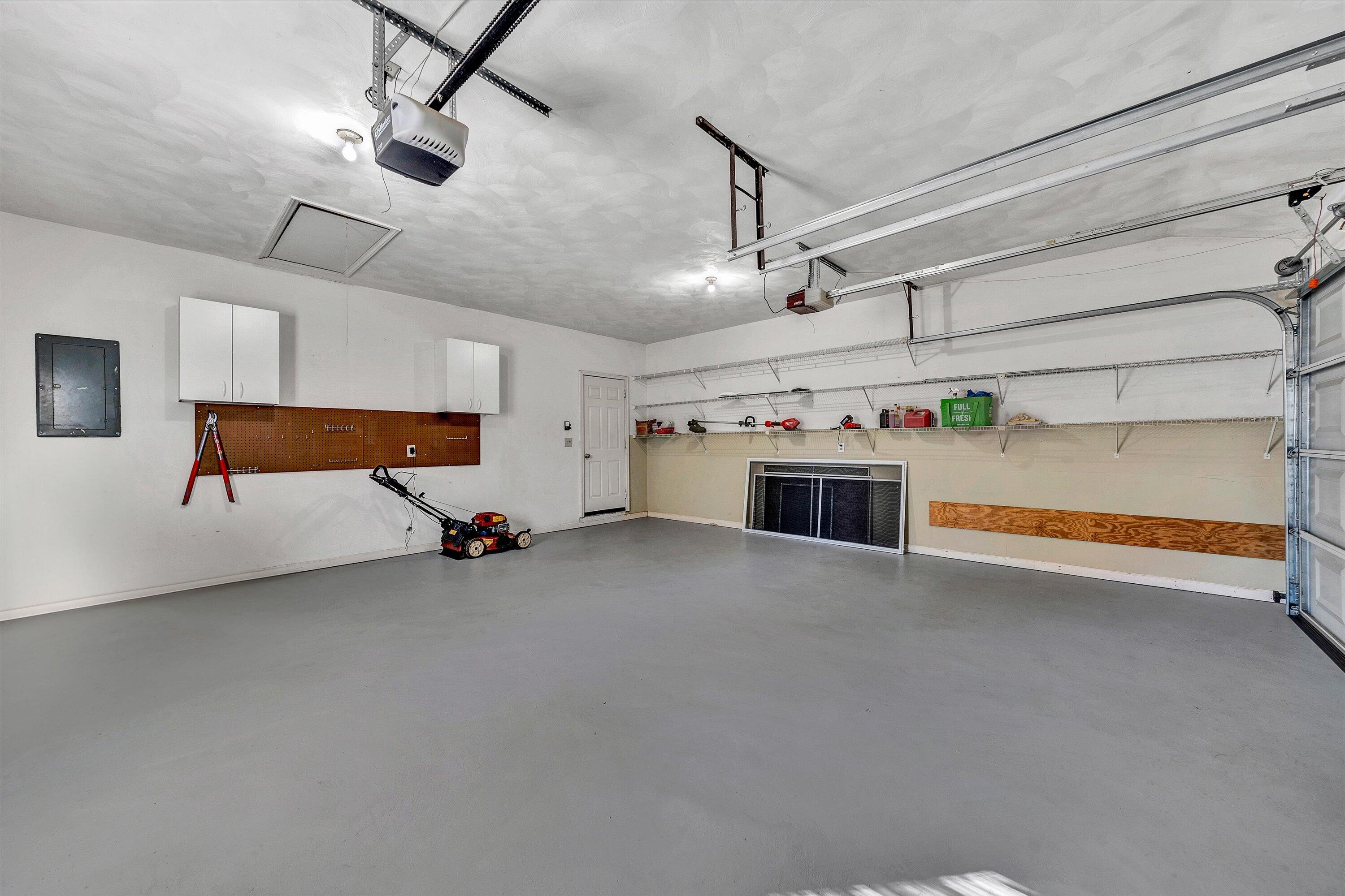 5106 Huntridge Road Roanoke, VA 24012 - Photo 22 of 41 19-010220250015