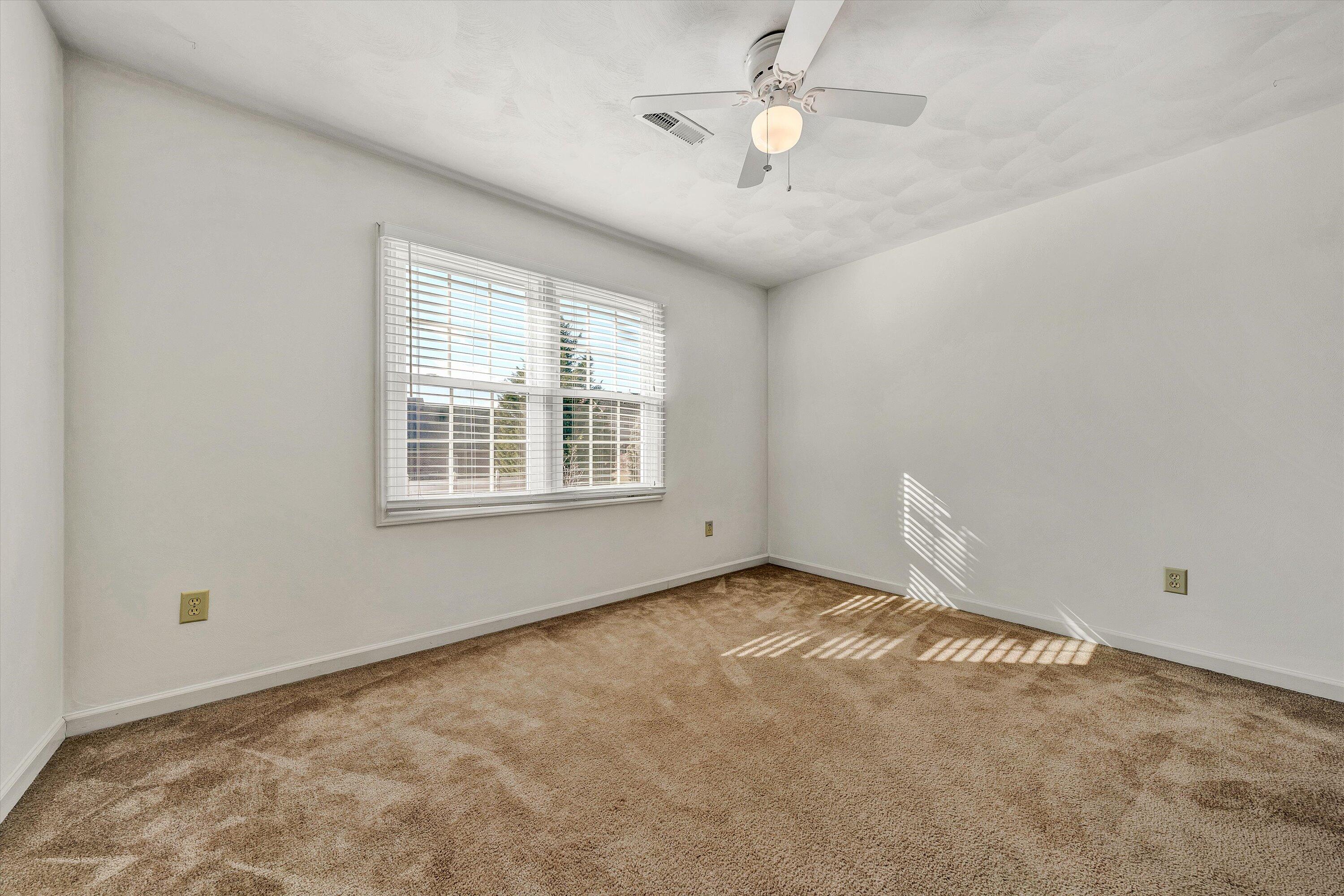 5106 Huntridge Road Roanoke, VA 24012 - Photo 27 of 41 23-010220250019