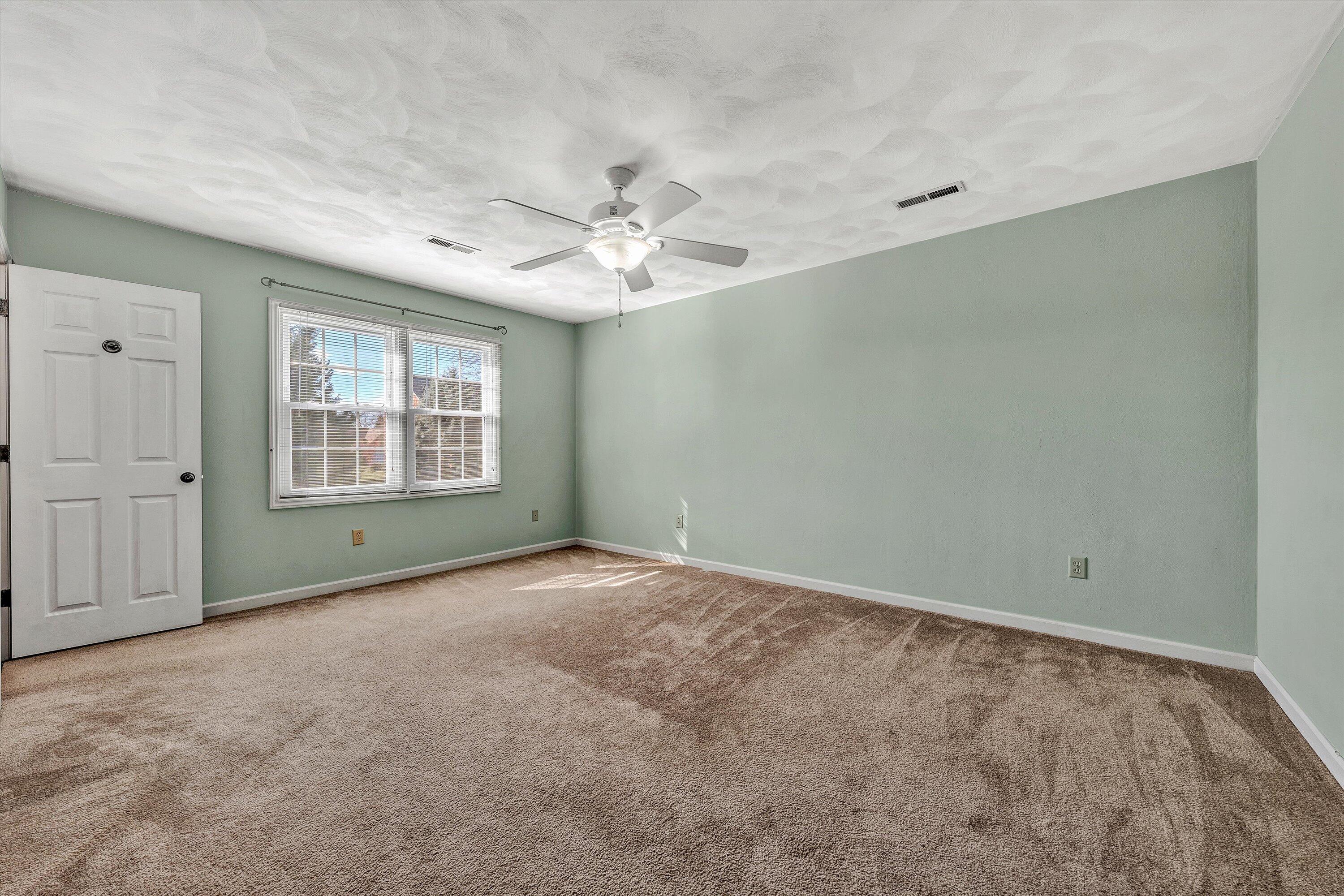 5106 Huntridge Road Roanoke, VA 24012 - Photo 31 of 41 26-010220250022