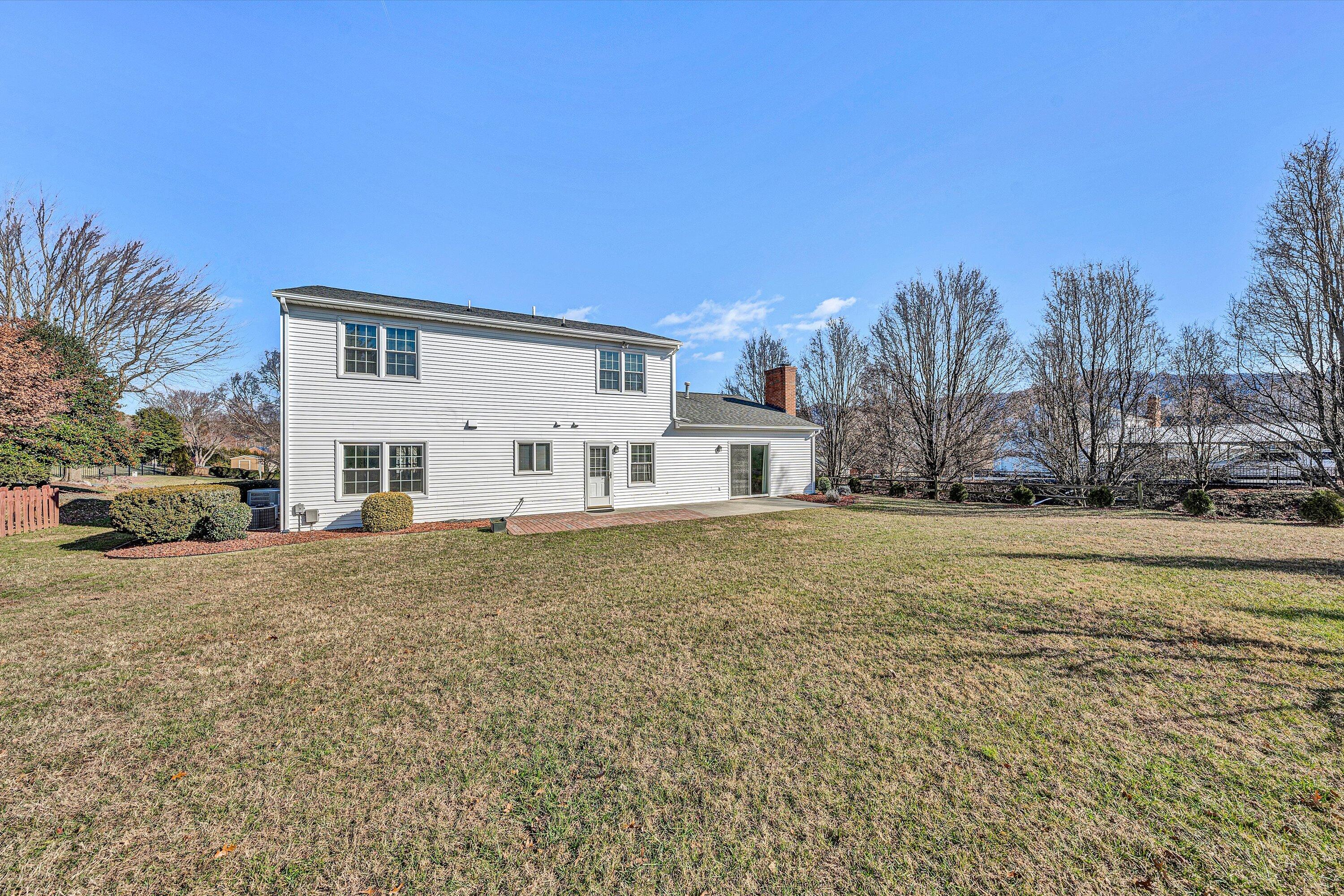 5106 Huntridge Road Roanoke, VA 24012 - Photo 37 of 41 32-010220250027