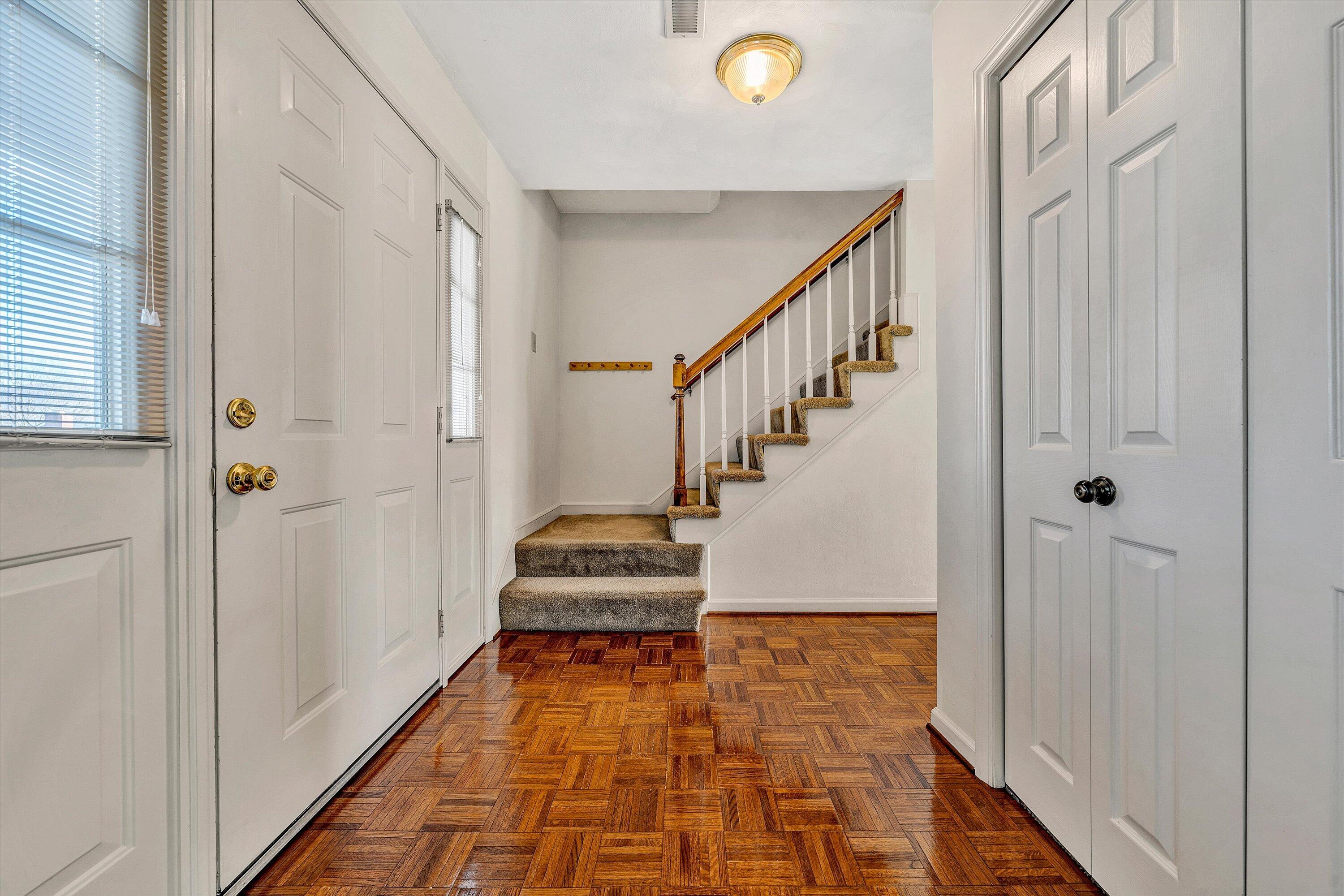 5106 Huntridge Road Roanoke, VA 24012 - Photo 7 of 41 05-010220250001
