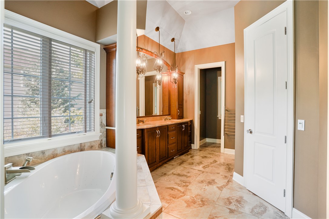 6735 Falcons Point Victor, NY 14564 - Photo 13 of 50